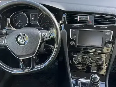 Usata VW Golf VII 110 CV (80 kW) 2015 Bluazzurro Berlina