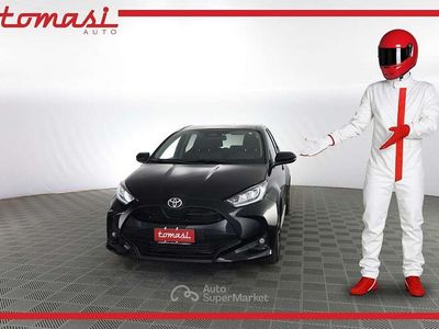 Usata Toyota Yaris Hybrid Trend 92 CV (67 kW) 2025 Nero Utilitaria