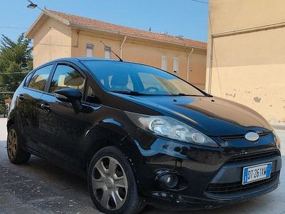 Usata Ford Fiesta 68 CV (50 kW) 2009 Nero Utilitaria