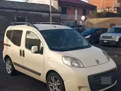 Usata Fiat Qubo Trekking 75 CV (55 kW) 2009 Giallo Monovolume