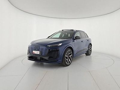 Usata Audi Q6 e-tron S-Line 284 kW (387 CV) 2025 Blu/azzurro SUV