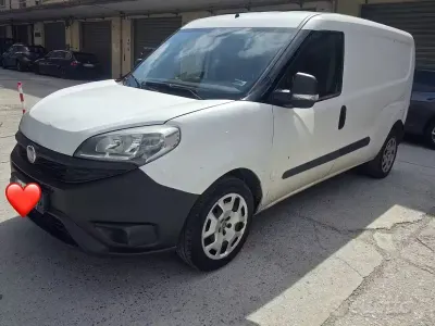 Usata Fiat Doblò 120 CV (88 kW) 2016 Bianco Monovolume