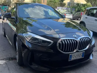 Usata BMW 118 M Sport 140 CV (102 kW) 2020 Nero Utilitaria