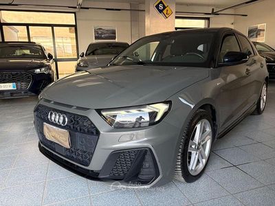 Usata Audi A1 S-Line 117 CV (86 kW) 2018 Gray Berlina