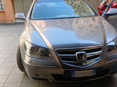 Usata Honda Legend 295 CV (216 kW) 2006 Grigio Berlina