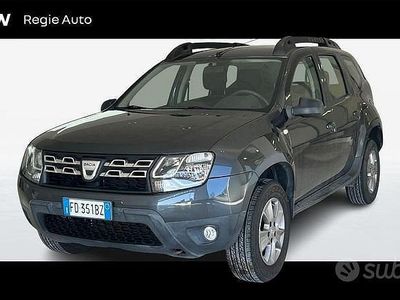 Usata Dacia Duster Lauréate 109 CV (80 kW) 2016 Grigio scuro SUV