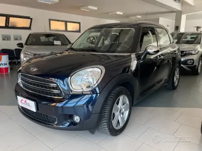 Usata Mini One Countryman Business 90 CV (66 kW) 2015 Blu SUV