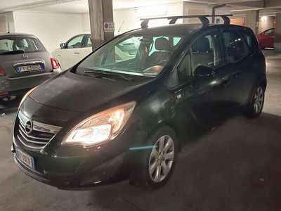 Usata Opel Meriva 140 CV (102 kW) 2013 Nero Monovolume