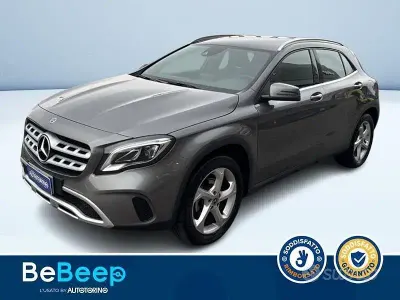 Usata Mercedes GLA200 136 CV (100 kW) 2019 Grigio metallizzato SUV