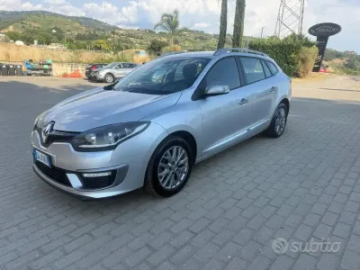Usata Renault Mégane GT Line GT-Line 110 CV (80 kW) 2014 Grigio Berlina