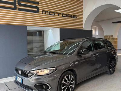 Usata Fiat Tipo Lounge 120 CV (88 kW) 2019 Grigio Station wagon