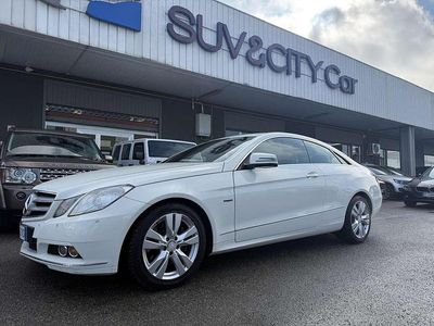 Usata Mercedes E250 Avantgarde 204 CV (150 kW) 2010 Bianco Coupé