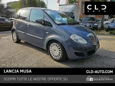 Usata Lancia Musa 90 CV (66 kW) 2007 Grigio Monovolume