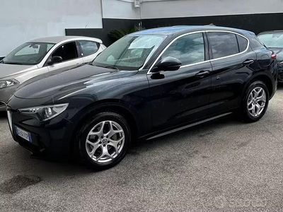 Usata Alfa Romeo Stelvio 180 CV (132 kW) 2017 Nero SUV