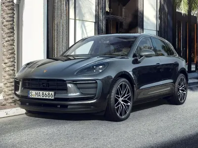Usata Porsche Macan 265 CV (194 kW) 2024 Nero jet metallizzato SUV