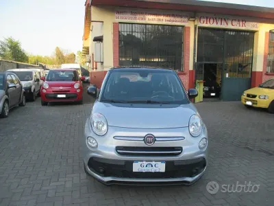 Begagnad Fiat 500L 95 HK (69 kW) 2020 Grå Minibuss