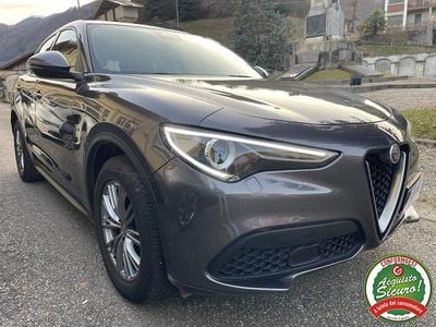 Usata Alfa Romeo Stelvio Business 190 CV (139 kW) 2021 Grigio scuro SUV