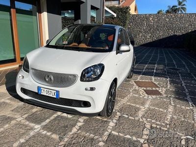 Bianco Usata 2015 Smart ForFour Utilitaria | 7300 €