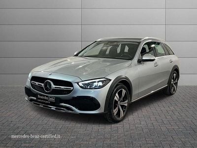 Usata Mercedes 220 Premium 200 CV (147 kW) 2023 Grigio chiaro metallizzato Station wagon