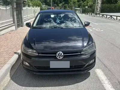 Usata VW Polo 95 CV (69 kW) 2019 Nero Utilitaria