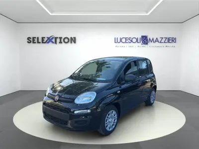 Usata Lancia Ypsilon 69 CV (50 kW) 2024 Blu Utilitaria