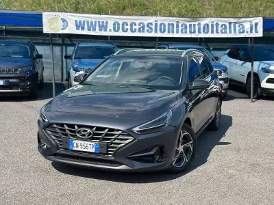Usata Hyundai i30 Prime 120 CV (88 kW) 2023 Grigio Station wagon