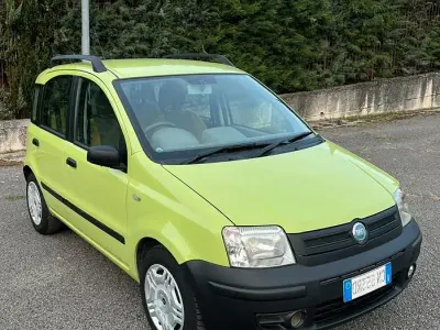 Usata Fiat Panda 60 CV (44 kW) 2004 Utilitaria
