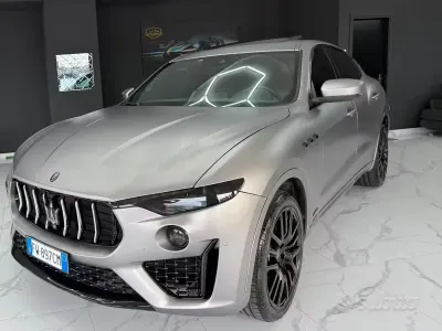 Usata Maserati Levante GranLusso 430 CV (316 kW) 2019 Grigio SUV