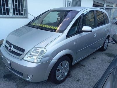 Usata Opel Meriva Enjoy 101 CV (74 kW) 2005 Grigio Monovolume