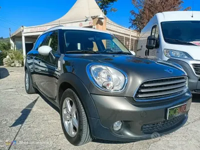 Usata Mini Cooper Countryman 111 CV (81 kW) 2012 Grigio SUV