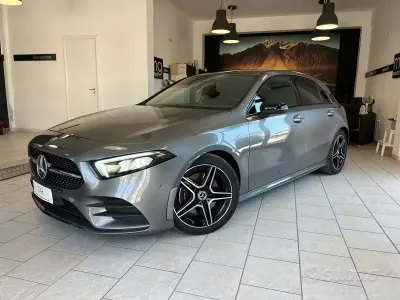 Usata Mercedes A220 Premium 190 CV (139 kW) 2022 Grigio Berlina