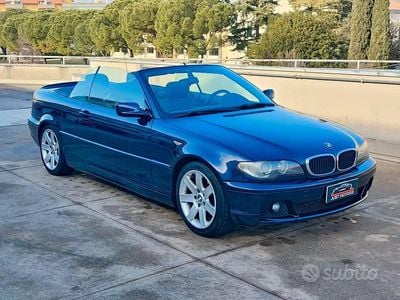 Usata BMW 318 Cabriolet 143 CV (105 kW) 2003 Blu/azzurro Cabrio