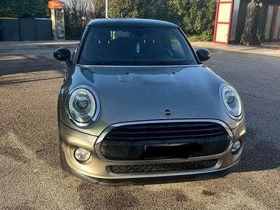 Usata Mini ONE Hype 102 CV (75 kW) 2017 Utilitaria