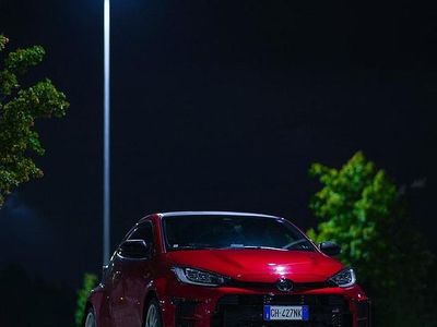 Usata Toyota Yaris 267 CV (196 kW) 2022 Utilitaria