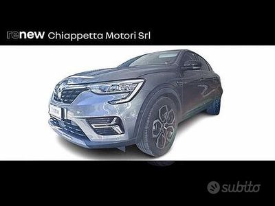 Usata Renault Arkana Intens 145 CV (106 kW) 2021 Grigio metallizzato SUV