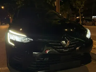Usata Renault Clio V 2023 Nero Berlina