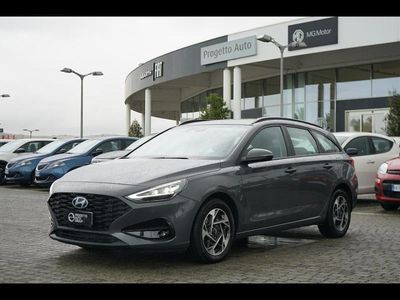 Grigio Usata 2024 Hyundai i30 Station wagon | 19.900 €