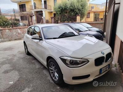 Begagnad BMW 114 95 HK (69 kW) 2014 Vit Halvkombi