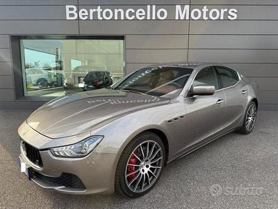 Usata Maserati Ghibli 250 CV (183 kW) 2016 Grigio Berlina