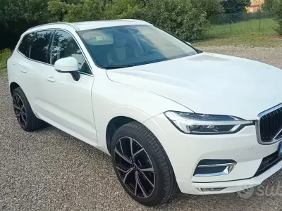 Usata Volvo XC60 Business Edition 190 CV (139 kW) 2020 Bianco SUV