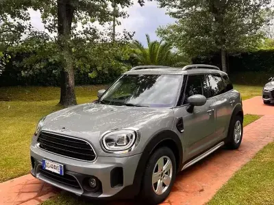 Usata Mini One Countryman 102 CV (75 kW) 2022 Grigio SUV