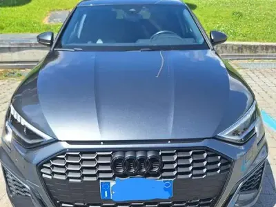 Begagnad Audi A3 S-Line 110 HK (80 kW) 2023 Sedan