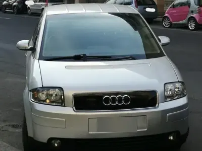 Usata Audi A2 75 CV (55 kW) 2002 Grigio Utilitaria