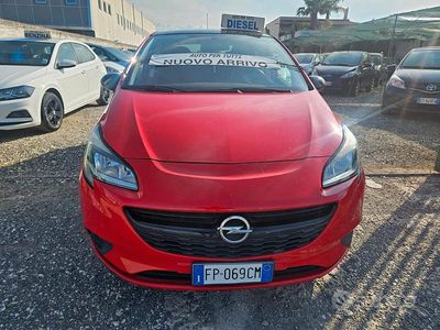 Usata Opel Corsa Edition 95 CV (69 kW) 2018 Rosso Utilitaria