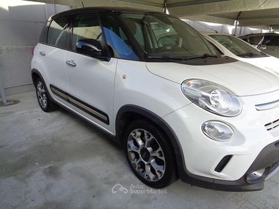 Usata Fiat 500L Trekking 120 CV (88 kW) 2015 Bianco Monovolume