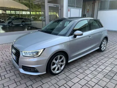Usata Audi A1 Sportback Admired 116 CV (85 kW) 2018 Silver tetto grigio scuro Utilitaria