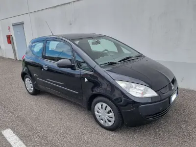 Usata Mitsubishi Colt 75 CV (55 kW) 2007 Berlina