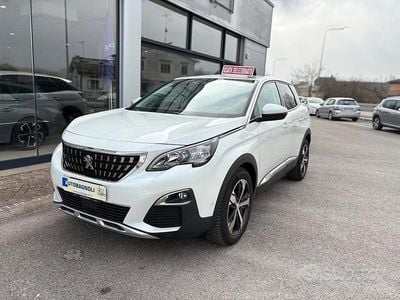 Usata Peugeot 3008 Allure 131 CV (96 kW) 2019 Bianco SUV