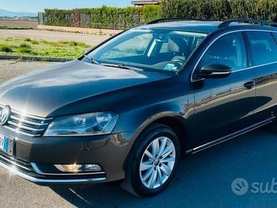 Usata VW Passat 150 CV (110 kW) 2014 Marrone Station wagon