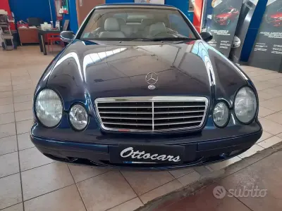 Usata Mercedes CLK200 Elegance 192 CV (141 kW) 1999 Blu Cabrio